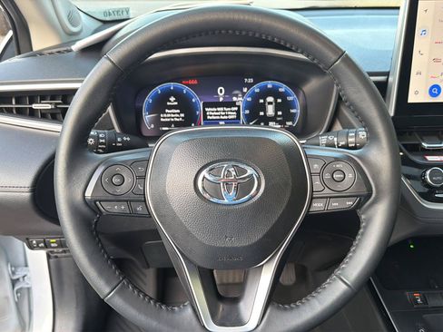 Certified 2026 Toyota Corolla Cross XLE w/ Convenience Package FWD image 20