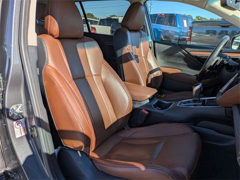 Used 2020 Subaru Outback Touring XT image 30