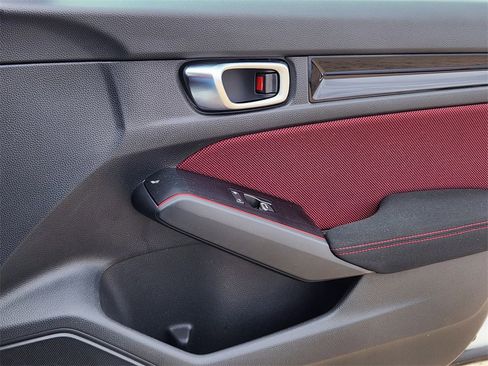 Used 2022 Honda Civic Si image 10