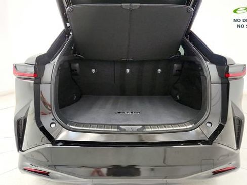 Used 2026 Lexus RZ 350e 2WD w/ Convenience Package image 29