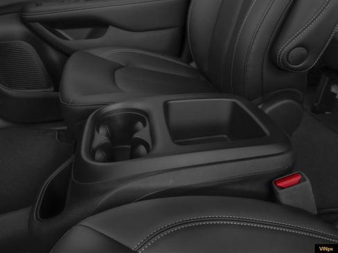 New 2026 Chrysler Pacifica Select image 12