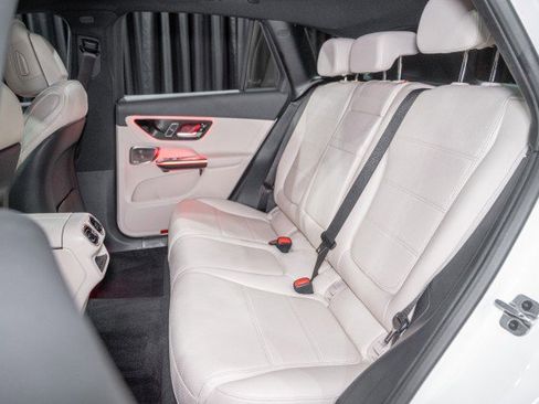 New 2026 Mercedes-Benz GLC 350e 4MATIC image 12