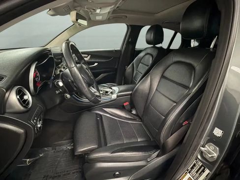 Used 2017 Mercedes-Benz GLC 300 4MATIC Coupe image 20