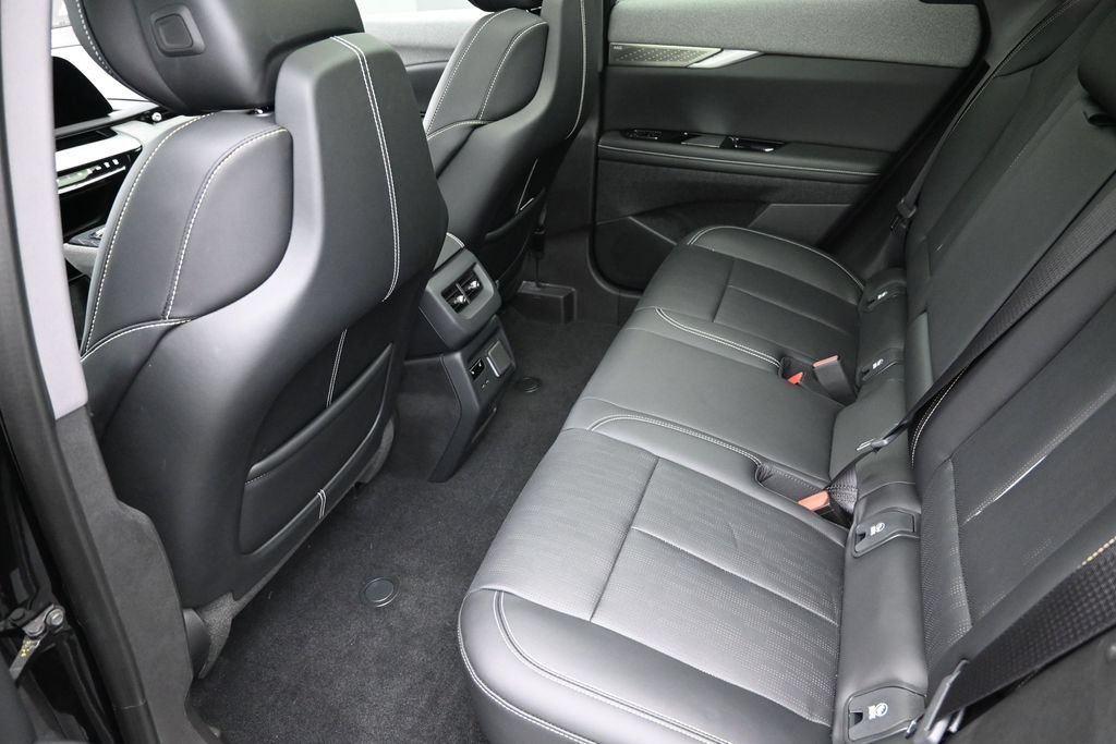 Certified 2025 Cadillac Optiq Sport 2 AWD/4WD image 25