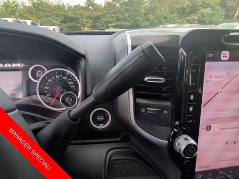 New 2026 RAM 2500 Big Horn AWD/4WD image 32