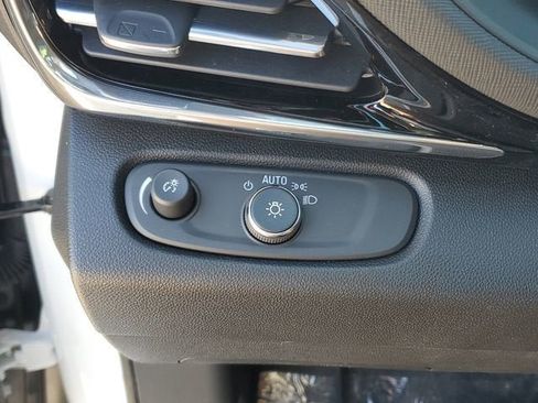 New 2026 Buick Envista Sport Touring FWD image 29
