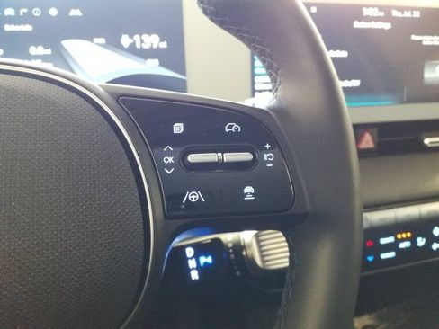 Certified 2024 Hyundai Ioniq 5 Limited AWD/4WD image 5