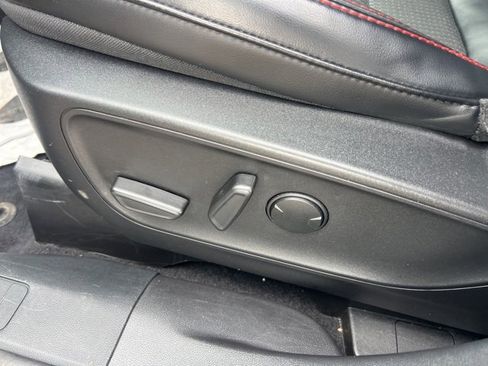 Certified 2023 Ford Escape ST-Line Select w/ Tech Pack #2 image 21