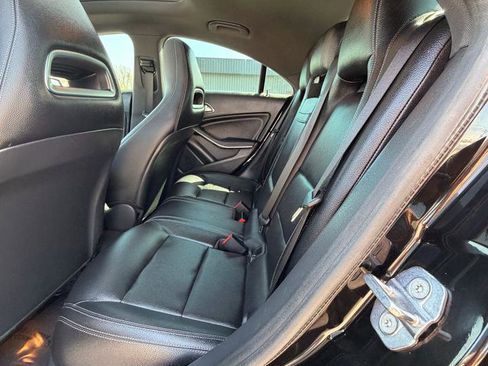 Used 2018 Mercedes-Benz CLA 250 image 39