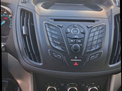 Used 2013 Ford Escape SE image 16