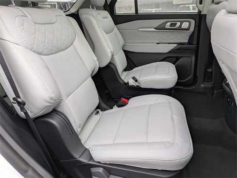 New 2026 Ford Explorer Platinum w/ LUX Leather Package image 38