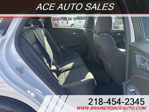 Used 2022 Chevrolet Malibu LS w/ Driver Confidence Package II image 5