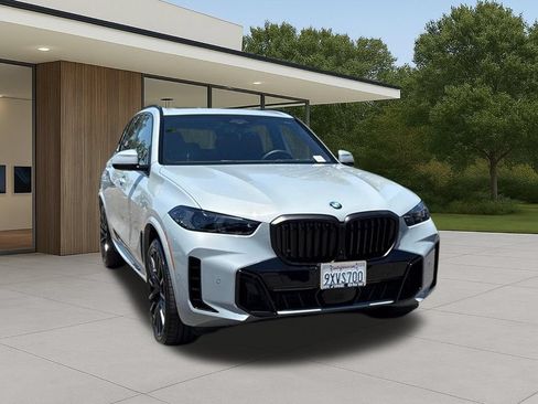Used 2026 BMW X5 sDrive40i w/ Executive Package RWD image 5