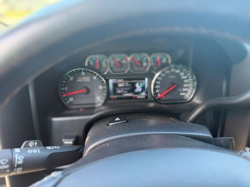 Used 2014 Chevrolet Silverado 1500 LT w/ LT Plus Package AWD/4WD image 17