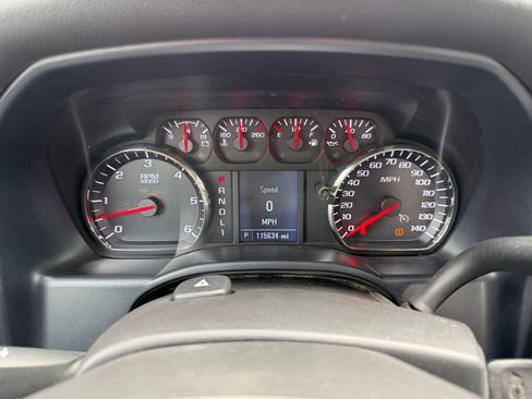 Used 2018 Chevrolet Silverado 2500 W/T w/ WT Fleet Convenience Package RWD image 20