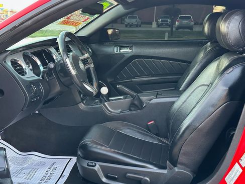 Used 2012 Ford Mustang GT Premium w/ GT Coupe Accessory Pkg 5 image 10