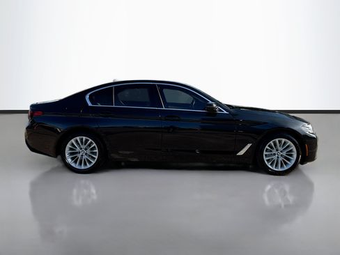Used 2023 BMW 530i w/ Premium Package RWD image 2