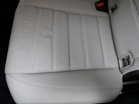 Used 2023 Honda CR-V EX-L image 21