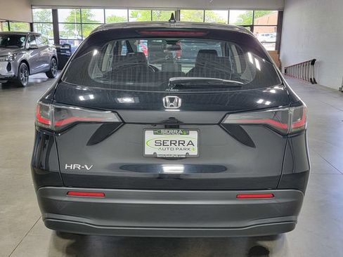 Certified 2023 Honda HR-V LX image 6