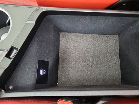 Used 2025 Genesis G70 2.5T w/ Sport Prestige Package image 51