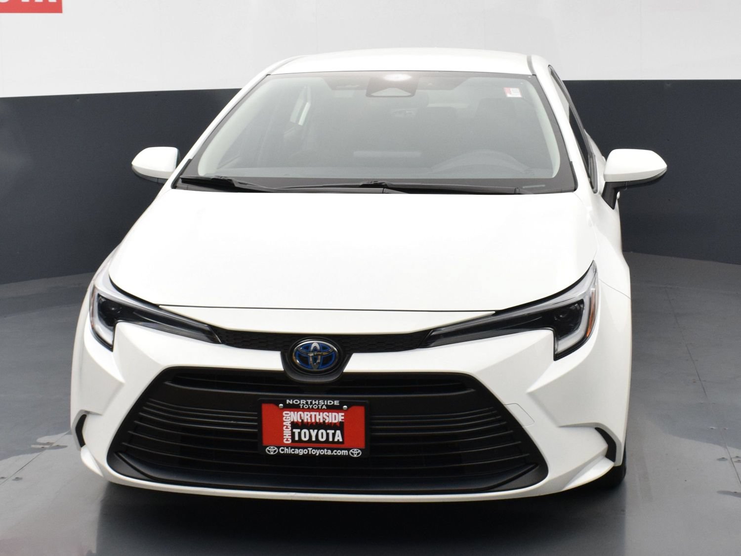 Used 2025 Toyota Corolla LE FWD image 7