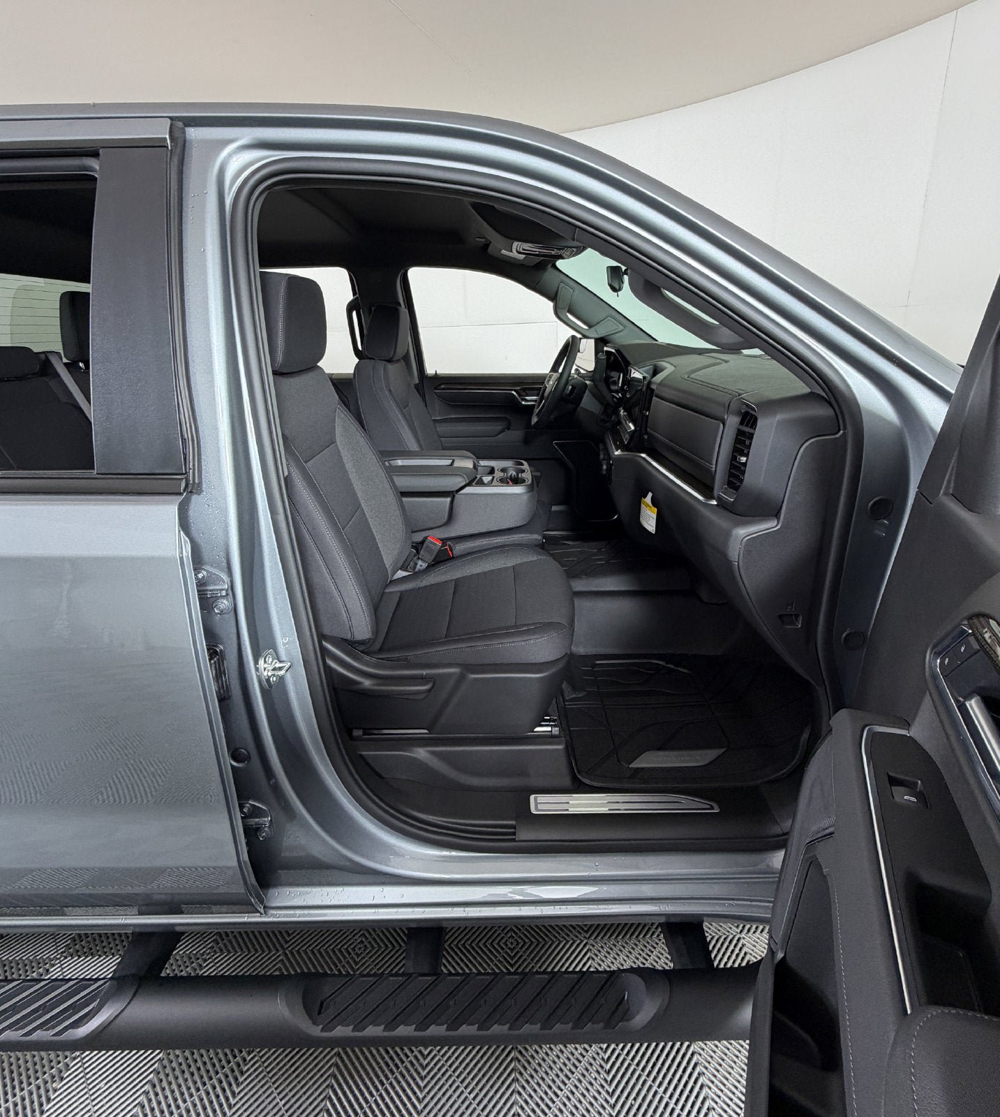 New 2026 Chevrolet Silverado 1500 RST w/ RST Select Package RWD image 6
