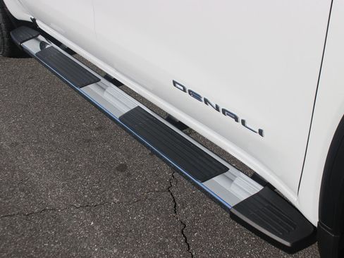 New 2026 GMC Sierra 1500 Denali w/ Technology Package image 12