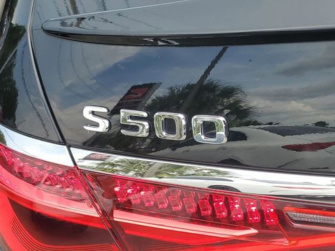 Used 2023 Mercedes-Benz S 500 4MATIC w/ AMG Line image 11