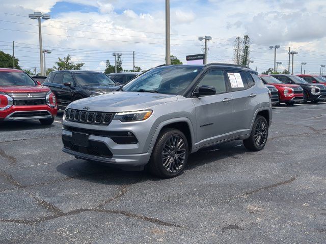 Used 2023 Jeep Compass High Altitude AWD/4WD image 2