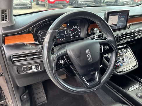 Used 2020 Lincoln Corsair Reserve FWD image 16