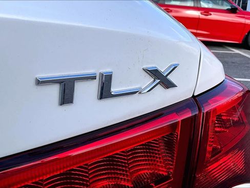 Used 2020 Acura TLX image 9