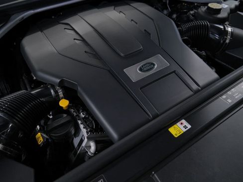 Used 2023 Land Rover Range Rover SE image 67