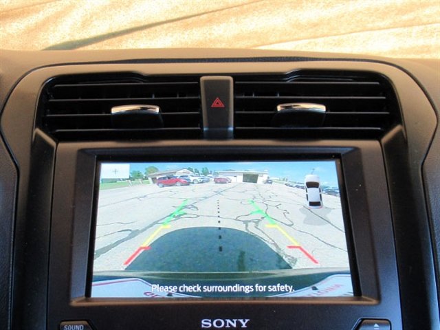 Used 2020 Ford Fusion Titanium FWD image 26