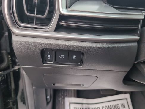 Used 2024 Kia Sorento EX image 21