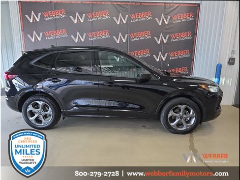 Used 2024 Ford Escape ST-Line w/ Tech Pack #1 AWD/4WD image 4