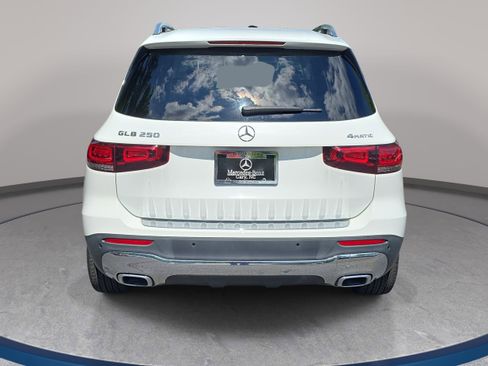 Certified 2022 Mercedes-Benz GLB 250 4MATIC image 6