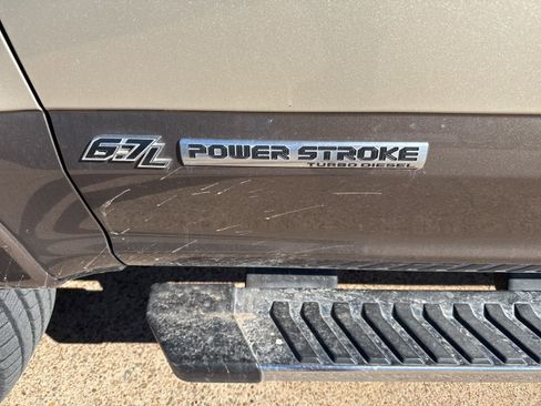 Used 2017 Ford F350 Lariat w/ Lariat Ultimate Package image 13