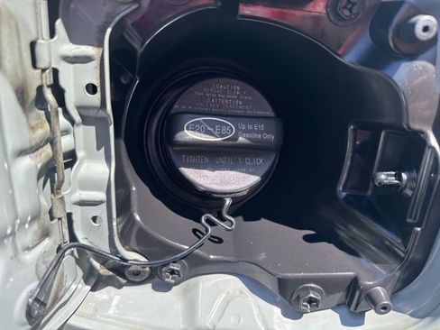 Certified 2023 Toyota Tacoma TRD Off-Road w/ Black Out Package (TMS) AWD/4WD image 28