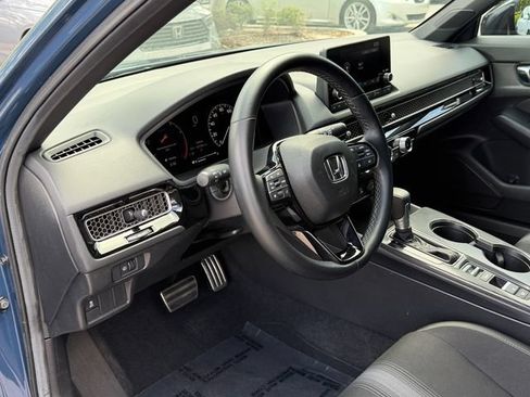 Used 2025 Honda Civic Sport image 13