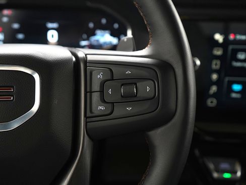 Used 2025 GMC Sierra 1500 AT4 w/ AT4 Preferred Package image 26