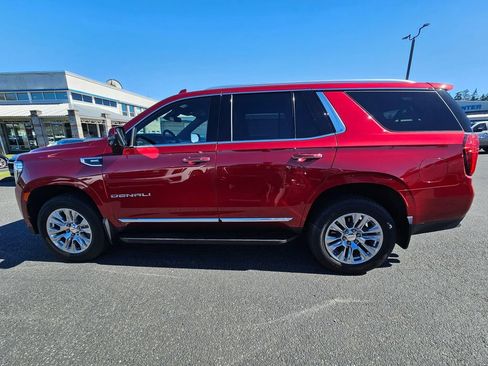 Used 2023 GMC Yukon Denali AWD/4WD image 6
