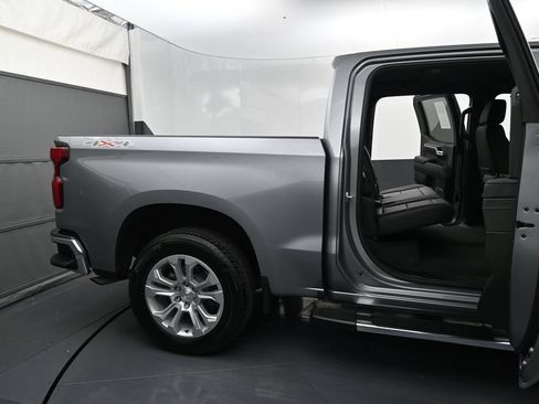 Certified 2025 Chevrolet Silverado 1500 LTZ AWD/4WD image 10