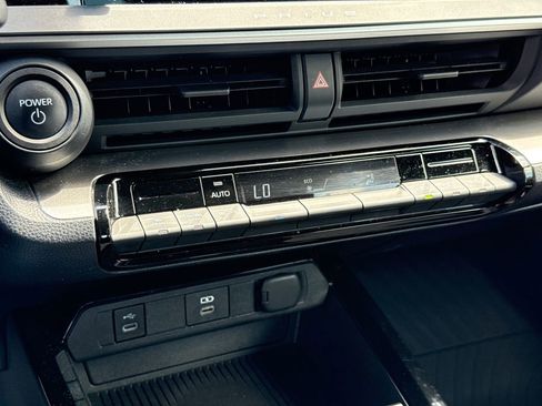 Used 2024 Toyota Prius LE image 25