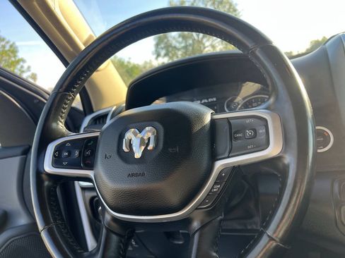 Used 2020 RAM 1500 Big Horn RWD image 25