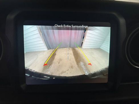Used 2023 Jeep Wrangler Unlimited w/ Cold Weather Group AWD/4WD image 12