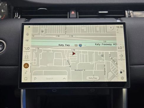 Certified 2025 Land Rover Discovery Sport S image 12