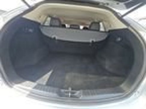 Used 2018 MAZDA CX-5 Touring w/ Preferred Equipment Package FWD image 8
