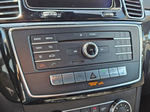 Used 2017 Mercedes-Benz GLS 450 4MATIC image 24