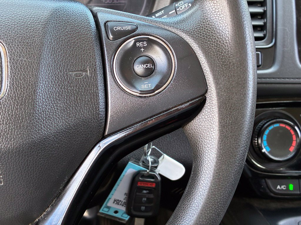 Used 2022 Honda HR-V LX image 21