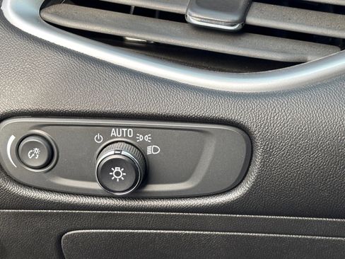 Used 2024 Chevrolet Malibu LT w/ LPO, Floor Liner Package image 32